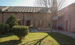 Başkan Erdem açıkladı: Tarihi yapı vakıf adına tescillendi