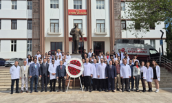 Beyaz önlükleriyle kutladılar: “Veteriner Hekimler, gıdanın ve sağlığın koruyucularıdır”