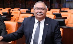 Bülbül’den gençlere çağrı: “MEB'in engeline karşı Atatürk’e mektup yazın”