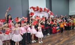 Didim Belediyesi minikleri 23 Nisanı kutladı