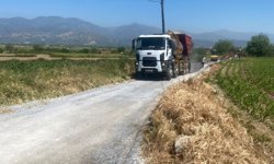 Efeler Belediyesi yol çalışmalarına devam ediyor
