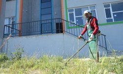 İncirliova Belediyesi sahada: Öğrenciler için temiz ve güvenli okul ortamı