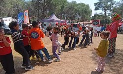 Kamp ve karavancıların çocukları 23 Nisan'ı Didim'de kutladı