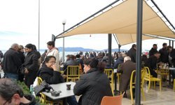 Kuşadası’nda emekli isyanı! “İkinci bahar değil, ikinci mesai”