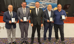 Kuşadası'nın emekli polislerine anlamlı tören