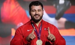 Milli güreşçi Kayaalp Avrupa şampiyonu oldu