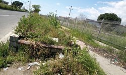 Nazilli girişindeki tehlike yaratan bakımsızlık tepki çekiyor