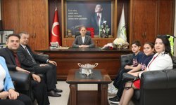 Nazilli'de kaymakam değişti: Koltuk Sinan ve Ayşe'ye emanet