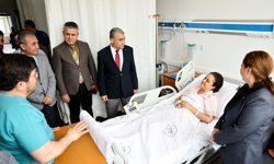 Rektör Kent’ten hastanede anlamlı ziyaret