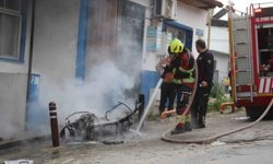 Aydın'da tamir sırasında yanan elektrikli motosiklet küle döndü