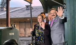 Hisarcıklıoğlu'ndan nostaljik ziyaret: Sümerbank’ı gezdi