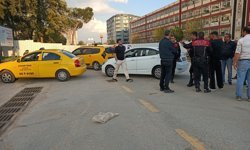 Aydın’da taksi şoförüne saldırı: Darp ederek aracı bırakıp kaçtılar