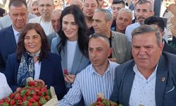 Atçalı üreticilerden Çerçioğlu’na bayram hediyesi
