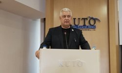 İZEKO Başkanı Güleroğlu Kuşadası'nda sektörün nabzını tuttu