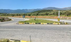 Karacasu girişinde trafik güvenliği: Karayolları değil belediye yaptı