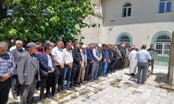 Karacasu'da acı perşembe: Muhtar Özgür Metin ebediyete uğurlandı