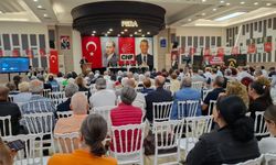 Kuşadası CHP İlçe Danışma Kurulu toplantısında 'Birlik ve Beraberlik' mesajları verildi