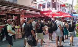 Kuşadası'nda bayram öncesi otellerde doluluk rekora koşuyor