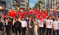 Nazilli’de bayram coşkusu marşlarla meydanlara taşındı, Tetik: “Cumhuriyete hep birlikte sahip çıkacağız”