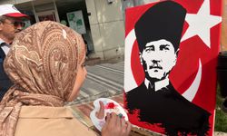 Nazilli'de genç ressam Atatürk sevgisini fırçasıyla anlattı