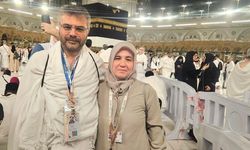 Özmen çifti bayramı Mekke'de karşıladı