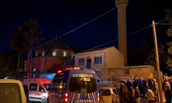 Cami cemaatine bıçaklı saldırı: 2 ölü