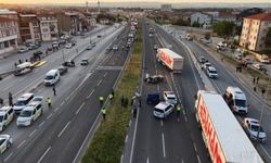 Karayolunda feci kaza: 17 yaşındaki çocuk yaşamını yitirdi!