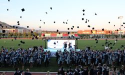 ADÜ Tıp Fakültesi'nde mezuniyet coşkusu