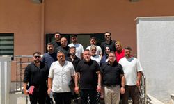 Aydın Berberler Odası’ndan örnek davranış: Yaşlıların yüzünü güldürdüler