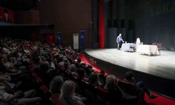 Aydın’da ’Lokanta’ oyunu tiyatroseverlerden tam not aldı