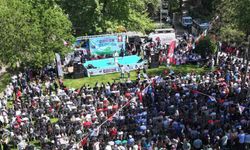 Başkan Yetişkin’den çocuklara armağan