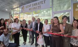 Başkan Yetişkin'den evlenecek çiftlere destek: Kent Zarafet Merkezi açıldı