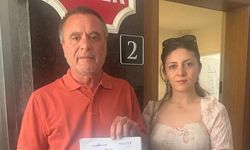 CHP'li Başkanı Gürbilek 'Olağanüstü Kurultay' için imza verdi