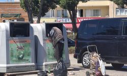 Didim’de seyyar hurdacılar atıkları ekonomiye kazandırıyor
