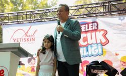 Efeler’in minikleri Çocuk Şenliği’nde bir araya geldi