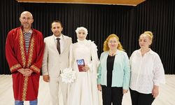 Eski başkan, nikahlandı: Başkan kıydı, Kaymakam şahit oldu