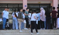 Kuşadası 'LGS' sınavını başarıyla tamamladı