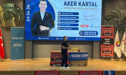 Nazilli’de ‘Fenomen Hoca’ Aker Kartal rüzgârı esti