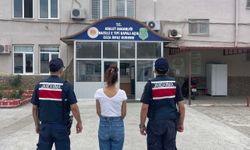 Nazilli’de genç kadın hırsız yakalandı