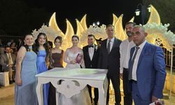 Basının mutlu günü: Hüseyin, Melike’sine kavuştu