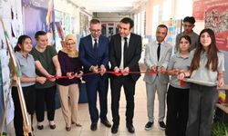 Yenipazar’da yıl sonu sergisi açıldı