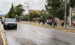 Gözünü kırpmadan amcasını palayla öldürdü