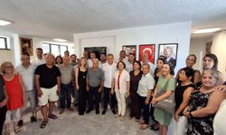 Başkan Gençay ve 20 meclis üyesi 'YENİ Parti'ye katıldı
