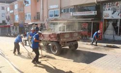 Bozdoğan’da doğalgaz çalışması sonrası yollarda temizlik çalışması