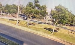 Didim’de kaza: Beton mikserine çarpmamak için refüje çıktı