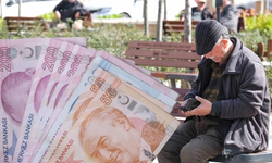 Emeklilerin gözü SGK'da! Maaş farkları ne zaman yatacak?