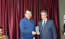 Eski başkan Arı’dan Başkan Erol’a tam destek