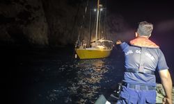 Kuşadası açıklarında korku dolu anlar: İki kişi kurtarıldı
