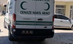 Sanayi esnafı evinde ölü bulundu