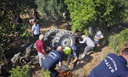 Kuyucak'ta can pazarı: Traktörün altında kaldı